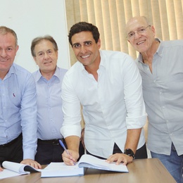 Assinatura de contrato de concessão em Brodowski